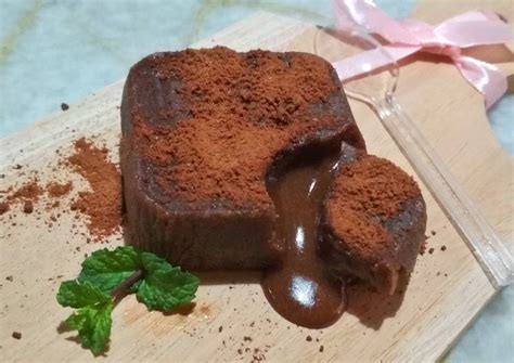 Sebaliknya, untuk adonan kue yang nggak mengandung bahan asam dan kue tanpa telur, gunakan baking powder sebagai pengembang. Kue Tanpa Baking Powder Mengembang Tidak - Resep Bolu Lapis Taro Kukus Oleh Oleh Khas Bogor Yang ...