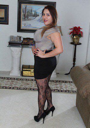 Romantiska neilona vakariņas ar arwen. Chubby fat milf in fetish pantyhose - Top XXX site pics ...