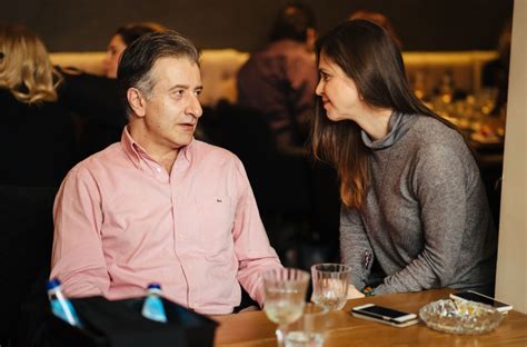 Η αγαπημένη ηθοποιός μίλησε για την. Αντιγόνη Δρακουλάκη: Ρομαντικό δείπνο με τον σύζυγό της ...
