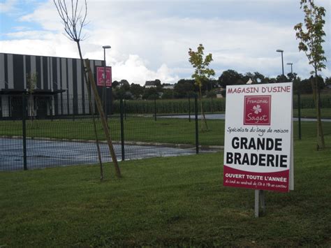 Avec françoise saget, spécialiste du linge de maison, cultivez la joie intérieure ! Françoise Saget, VPC bretonne - Magasin d'usine