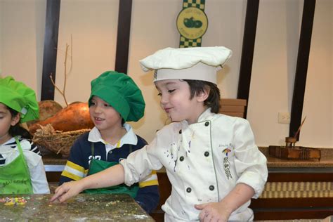 Cuenta oficial de la academia de cine y los premios goya para promocionar y difundir el #cineespañol, sus películas y sus profesionales. Curso niños Academia de Cocina Verde Oliva - Noticias ...