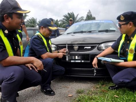 Maklumat anak saya adalah tidak layak kerana tidak melepasi syarat kelayakan umur lebih dari 19 tahun sebagai pelajar. Cara Kemuka Permohonan Jawatan Anggota JPJ Bagi Lepasan ...