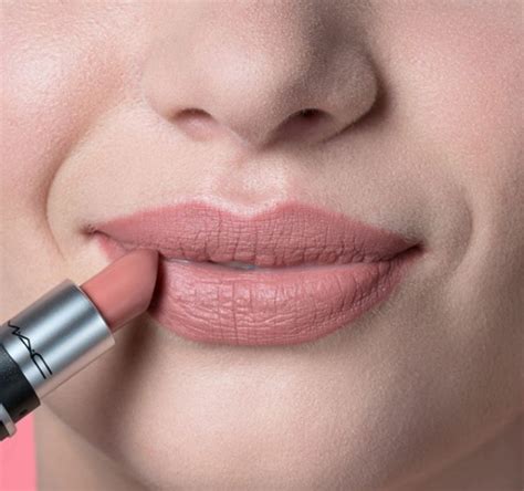 Before you hit the next drugstore, add this pretty mac lipstick color into your beauty shopping list. Penneys Have A €3 Dupe for Mac 'Velvet Teddy' That's Going ...