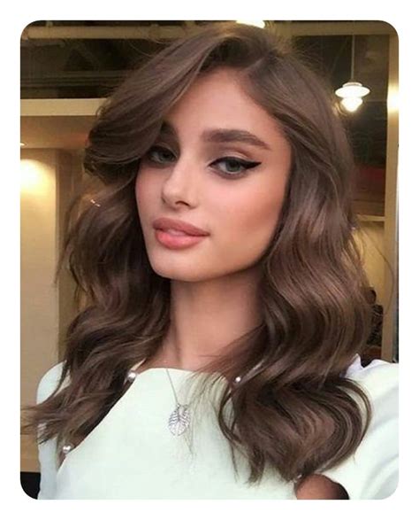 There's a myth floating around that changing your hair should follow the changing seasons. 67 Amazing Chocolate Brown Hairstyles To Brighten Your Look