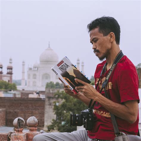 Peribahasa 'hendak seribu daya, tak hendak seribu dalih' bermaksud jika kita hendak melakukan sesuatu, kita akan menyempurnakannya dengan sedaya upaya kita dan demikian juga sebaliknya. Anda Tidak Perlu Kaya Untuk Mengembara | Hendak Seribu ...