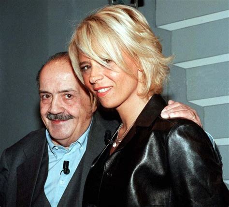 Io il 20!, replica entusiasta il marito. MARIA DE FILIPPI: ECCO LE FOTO SCANDALO CON MAURIZIO ...