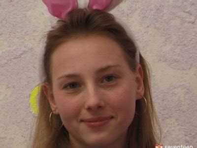 Amateur brunette massage teens panties casting. teen cutie gives her bf a ride at the teen casting free ...