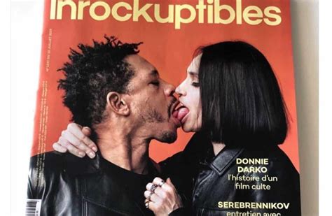 Membre leader et fondateur du célèbre groupe supreme ntm. Joey Starr et Béatrice Dalle échangent un baiser ...