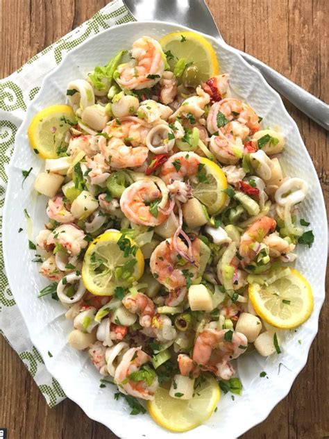 50+ deliciously easy seafood dinner ideas. Christmas Seafood Dinner Ideas - 31 Seafood Recipes For Christmas Gatherings - Each christmas ...