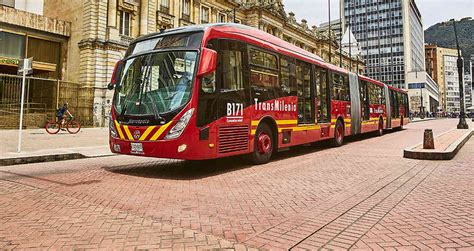 Come explore the world of bus rapid transit aboard bogota's transmilenio!this video comes to you via streetfilms (www.streetfilms.org). Movilidad Bogotá : Últimas Noticias de Movilidad Bogotá