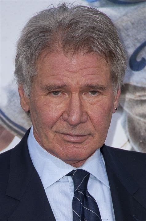 Harrison ford was born on july 13, 1942 in chicago, illinois, to dorothy (nidelman), a radio actress, and christopher ford (born john william ford), an actor turned advertising executive. Photos de Harrison Ford - Babelio.com
