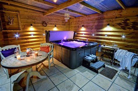 Petbarn has been delivering expert pet care for nearly twenty years and knows the importance of delivering the best for our pets. Pet Friendly Suffolk Hot Tub Cottage for Couples | Stour ...