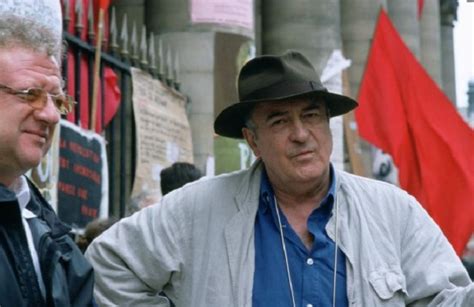 Check spelling or type a new query. Filmregisseur Bernardo Bertolucci overleden