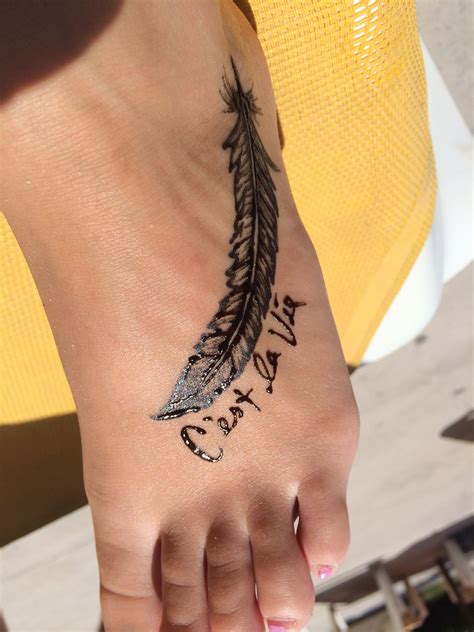 Temporary henna tattoos to make you stand out. Tattoo/henna idea 😊 | Tattoos, Tribal tattoos, Henna tattoo