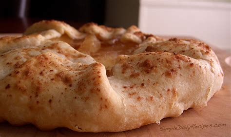 Recipe v video v dozer v. Simple Homemade Pie Crust That Won't Let You Down - Simple ...