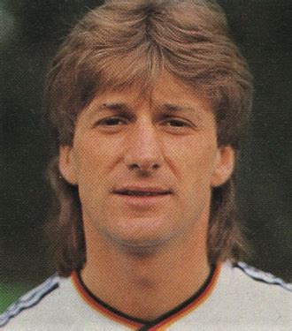 Juni, live aus berlin, wo sich fans versammeln, um das spiel der euro 2020 zwischen frankreich und deutschland zu sehen. FRANK MILL 1985-86 BORUSSIA MONCHENGLADBACH | Borussia ...