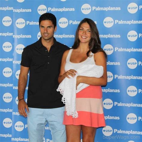 Mikel arteta's bio and a collection of facts like bio, net worth, team coached, nationality, contract, salary, transfer, married, wife, lorena bernal, age, facts, wiki, family, height, famous for. Mikel Arteta Wife | Super WAGS - Hottest Wives and ...