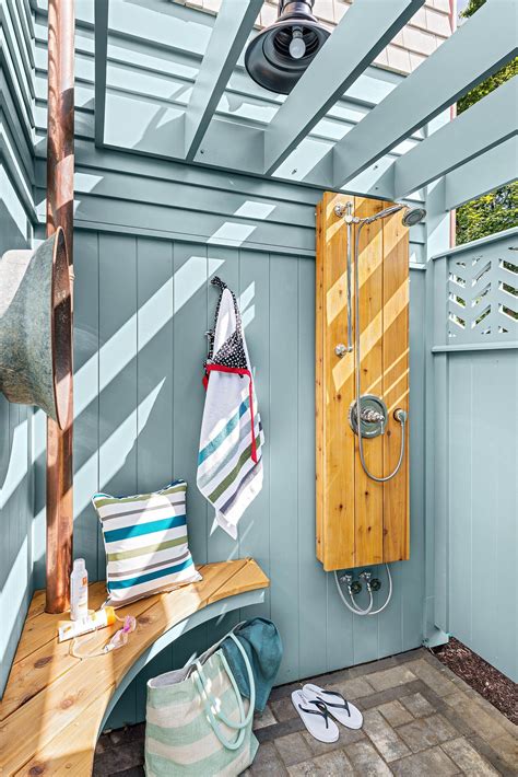 Reclaim a favorite old surfboard, transforming it into a unique outdoor shower. main beach house #BEACHHOUSES | Outdoor gathering space ...