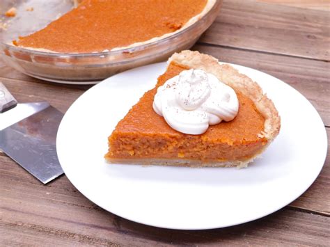 Please a crowd and have leftovers to boot. Pies For Christmas Dinner - Soul Food - Thanksgiving Soul ...