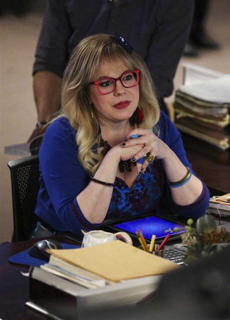 Kirsten vangsness, penelope from criminal minds, has lost about seventy five pounds as of december, 2012. Criminal Minds: Bild Kirsten Vangsness - 95 von 765 ...