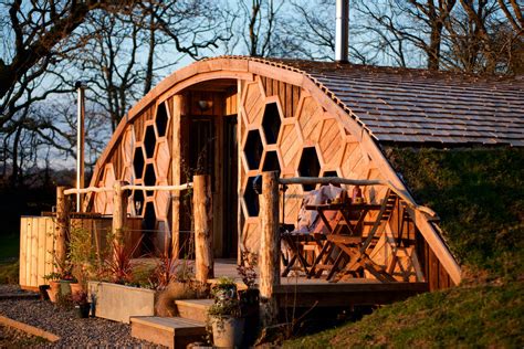 Perfect for walkers, cyclists or to relax. 17 Amazing Glamping Holidays with a Hot Tub in Wales ...