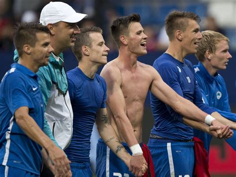 Slavii los konferenční ligy vybral feyenoord, union a haifu, jablonci alkmaar, kluž a randers. Los 4. předkola Ligy mistrů a Evropské ligy - Ceremoniál z ...