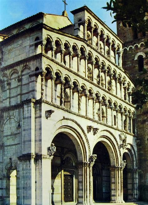 Cattedrale e campanile di san martino. Duomo di Lucca