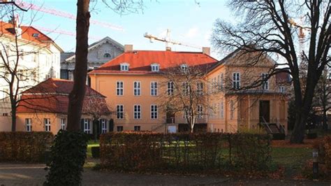 Das unternehmen wird beim amtsgericht 24937 flensburg unter. Wettbewerb Magnus-Haus in Berlin | DAI Verband Deutscher ...