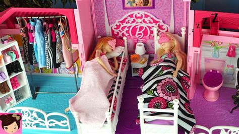 Aqu� puedes encontrar todos los juegos de baby barbie gratis. Barbie House Morning Routine Princess Bedroom Frozen Queen ...
