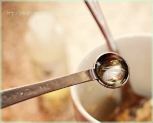 Don't leave the mask on for. Oatmeal Face Mask for Irritated Skin - DIY Homemade Beauty ...