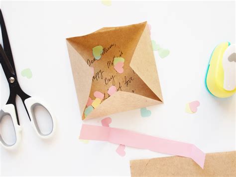 I keep them forever — i have a special drawer for all of the mother's day cards my girls have made for me over the years. 10 Cute DIY Mother's Day Cards To Make - Shelterness