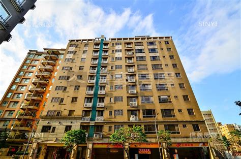 Include (or exclude) self posts. 新北市泰山區台北陽光-日光區，平均每坪31.5萬起，立即了解更多社區大樓資訊
