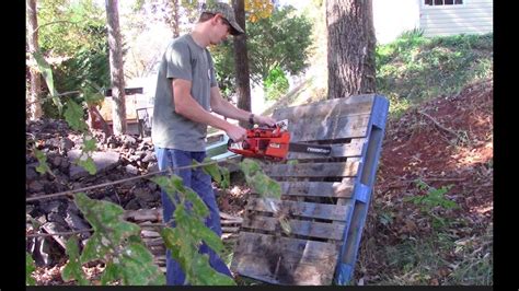 Maybe you would like to learn more about one of these? OLD ECHO EVL400 CHAINSAW CUTTING WOOD - YouTube