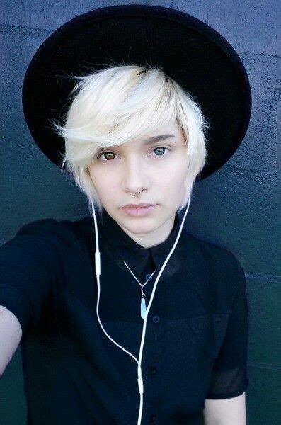 The pixie haircut is quite cute, stylish and eternally cool! Pin on Criedwolves