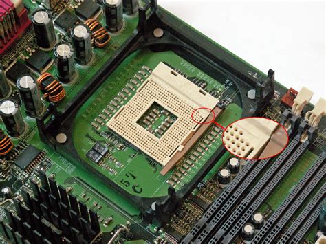 Fungsi processor adalah untuk memproses data dari alat input, dan menghasilkan pengeluaran ke alat output. Processor Intel Sejarah dan Jenisnya