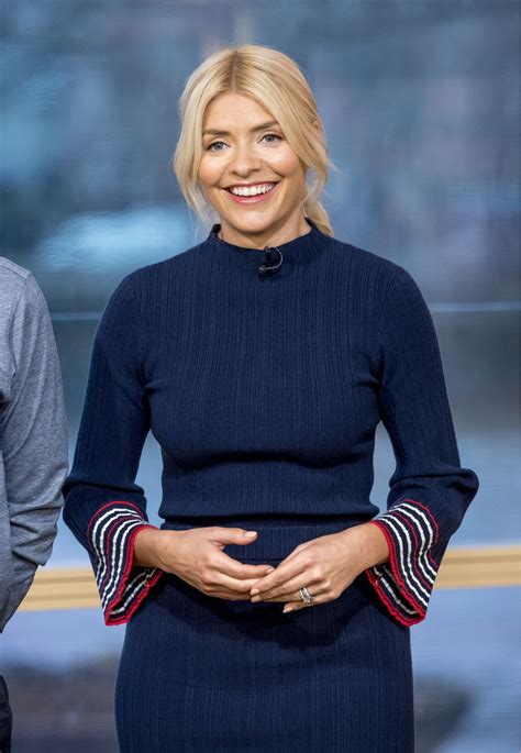 The one and only holly willoughby has revealed she is quitting this morning to focus on her. Holly Willoughby - This Morning TV Show in London 01/23/2018