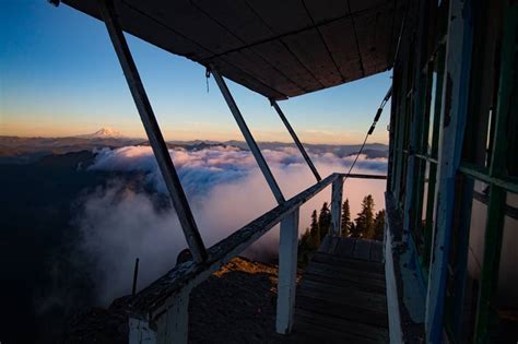 5 morning star ln, dinner plain, vic. Hike the Huts: Mt. Rainier Hikes That Will Leave You ...