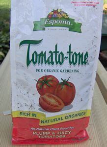 A 30 lb bag of manure will cost you $4 compared to $75 for the same amount of fish protein. How to Fertilize Tomatoes... Tomato-Tone plus liquid ...