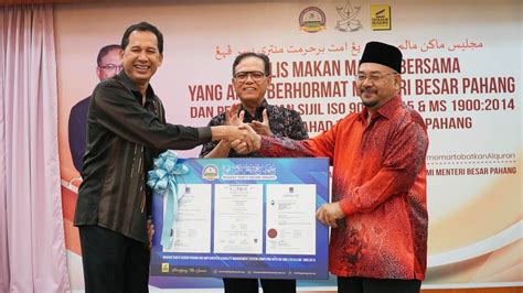 Maahad tahfiz negeri pahang (mtnp) adalah sebuah insititusi pengajian swasta milik sepenuhnya oleh yayasan pahang. Majlis Makan Malam dan Penyerahan Sijil ISO kepada Maahad ...