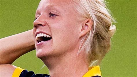 She is the current captain of the swedish national football team. Caroline Seger till LdB | Aftonbladet
