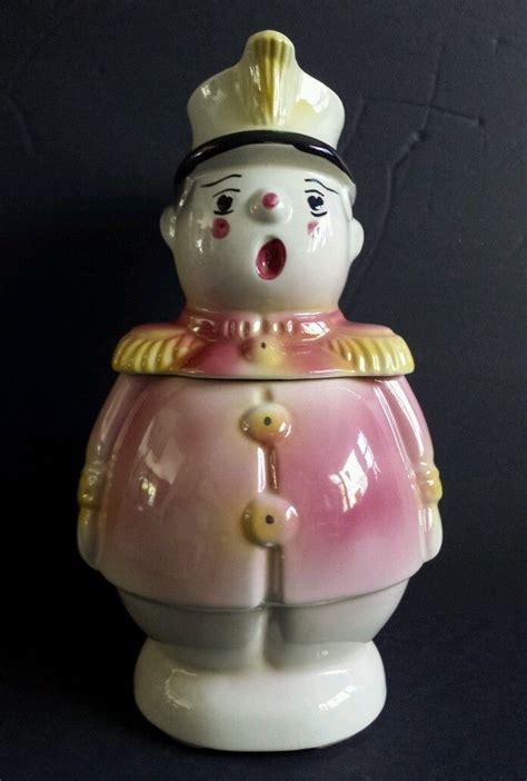 Inside there are keepsakes with. Details about Vintage RARE 1950's Toy Soldier COOKIE JAR ...