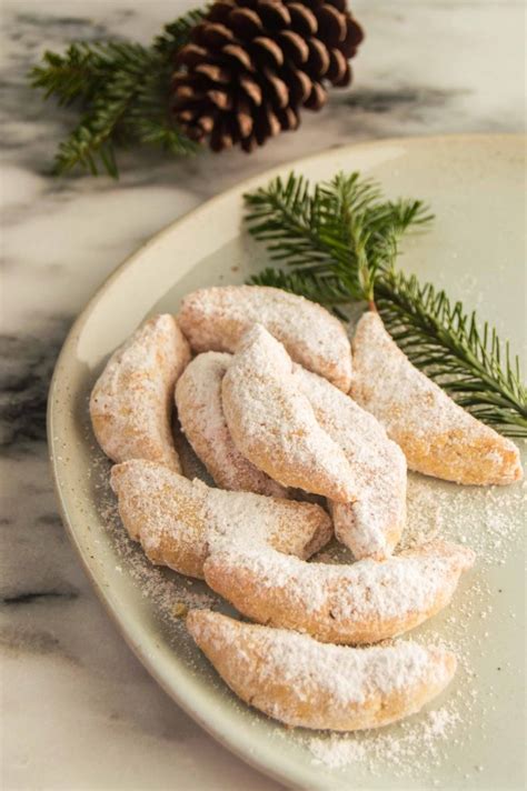 The advent period in austria is also known as the most peaceful. Austrian Christmas Cookie - Austrian Christmas Cookies ...