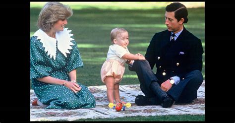 Le duc de cambridge assistera à la rencontre par solidarité avec le peuple français, a déclaré la famille royale dont les propos sont. Le Prince William d'Angleterre à 7 mois - Purepeople