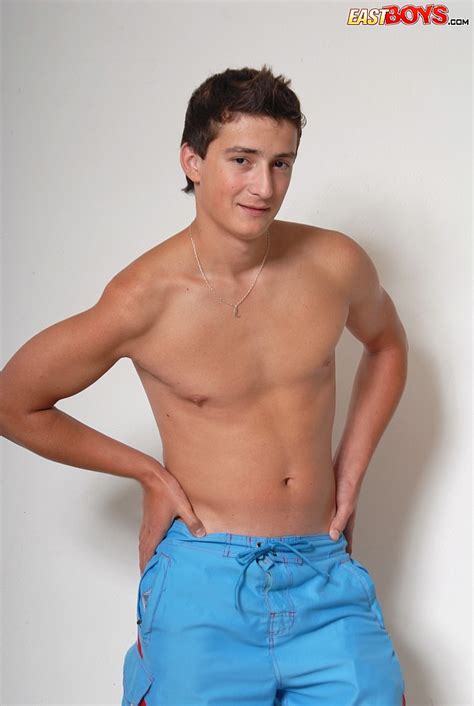 The reduction kicks in only when and where needed without affecting the nearby frequency areas. His smooth teen body is sexy as the Euro boy strips and ...