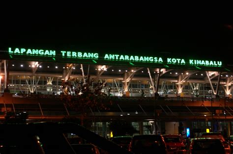 Located 8km from the city of kota kinabalu, the airport acts as the main gateway into the state of sabah and into borneo. Malaysians Must Know the TRUTH: RUNAWAY LIGHTS AT KOTA ...