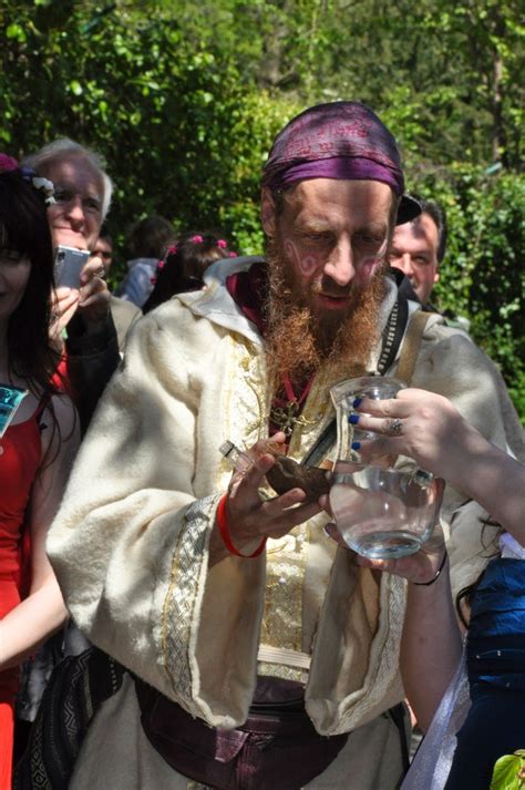 Do you want to celebrate beltane with your wiccan friends and family? Astarte Moon Inspirations a life closer to nature's rhythms : Ten Fun Facts About Beltane, the ...