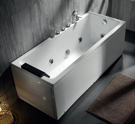 The whirlpool bath tubs, emblem of the brand, are the original invention that began the jacuzzi® world. JACUZZI & BATHTUB : SRTJC2211