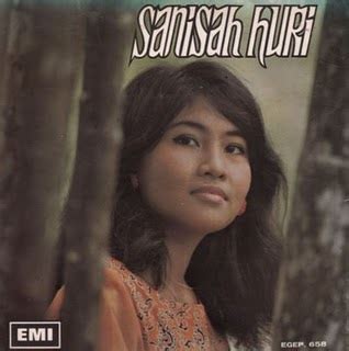 Sanisah huri ( lagu raya ) 80 collabs. POP 60'AN: SANISAH HURI & THE HOOKS/THE TERWELLOS