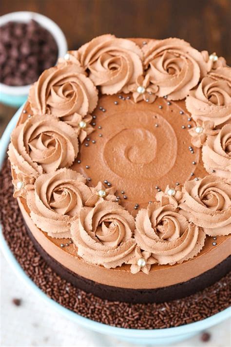 Soft and moist chocolate cake layer topped with super creamy chocolate mousse and soft chocolate ganache. Really nice recipes. Every hour. | Chocolate mousse cake ...