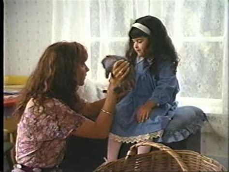 For parents of 10 to 14 year olds. Sexuele Voorlichting 1991 : Strays (1991) - YouTube ...